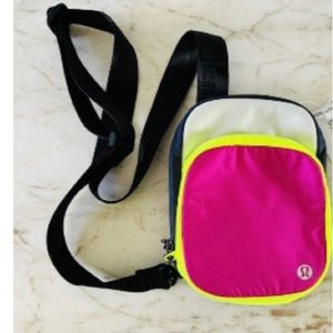 Lululemon pink white crossbody